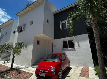 .jpg+2025-04-09 · Casa em Condomínio 3 dormitórios à venda Vila Nova Porto Alegre/RS