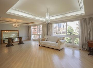 Apartamento · 224m² · 3 Quartos · 2 Vagas · Apartamento a venda no bairro Mont' Serrat