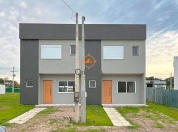 .JPEG+2025-05-08 · Casa Condominio em Porto Alegre, no bairro Campo Novo, com 3 dormitório(s), e 3