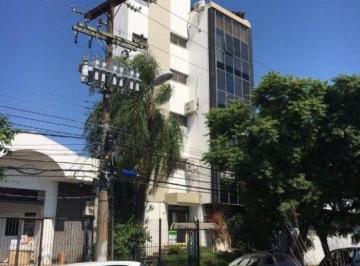 Apartamento · 47m² · 1 Quarto · Kitnet amplo, com 47 m2, prédio com elevador, próximo do Zequinha