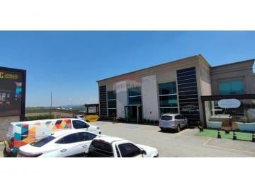 Comercial · 75m² · 2 Vagas · Espaço Comercial Moderno em Santana de Parnaíba