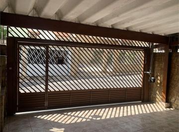 Casa de 3 quartos, São Paulo · Sobrado à venda no Tremembé com 3 dormitórios.