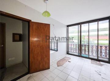 Casa · 400m² · 4 Quartos · 4 Vagas · Sobrado a venda , com 4 quartos no Butantã.