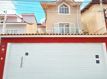Casa de 4 quartos, Guarulhos · Casa à Venda na Vila Rosália | 4 Dormitórios | 280 m² | Rua Sem Saída | Área Gourmet e Edícula