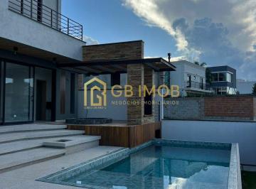 Casa · 395m² · 3 Quartos · 4 Vagas · CASA DE 3 SUÍTES RESERVA DA SERRA - GB8033