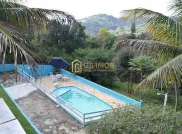 Casa · 257m² · 2 Quartos · 5 Vagas · CHÁCARA CLUBE CASTANHEIRO- GB-