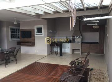 Casa · 227m² · 4 Quartos · 4 Vagas · Casa Vila Arens - GB8015