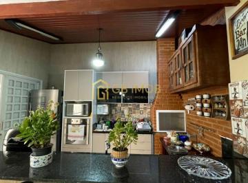 Casa · 160m² · Casa de 4 dormitórios Vila das Palmeiras