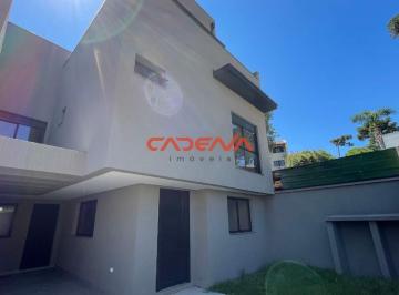 Casa · 120m² · 3 Quartos · 1 Vaga · Sobrado com 3 quartos e 1 vaga à venda no Mercês