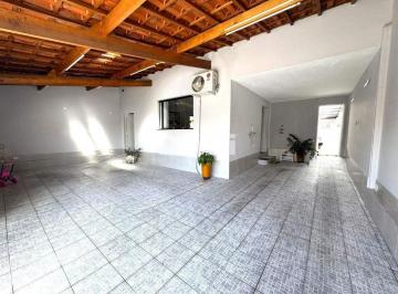 Casa · 245m² · 3 Quartos · 3 Vagas · Casa à venda, 3 quartos, 1 suíte, 3 vagas, Jardim Maria Augusta - Taubaté/SP