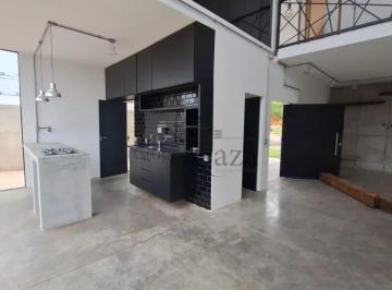 Casa · 300m² · 3 Quartos · 4 Vagas · Oportunidade - Casa em Condomínio - Condomínio Terras do Vale - Bairro do Grama - Caçapava - 3 Dormi