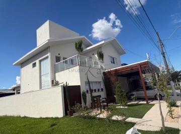 Casa · 300m² · 4 Quartos · 2 Vagas · Oportunidade - Casa em Condomínio - Caçapava - Condomínio Terras do Vale - 4 Dormitórios - 233m²