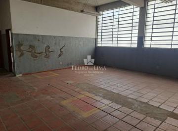 Comercial · 750m² · 3 Vagas · Predio comercial com tres pisos e com elevador de carga.