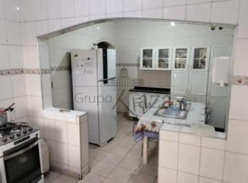 Casa · 300m² · 3 Quartos · 3 Vagas · Casa Sobrado - Jardim Satélite - 3 Dormitórios - 200m².