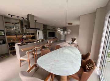 2d2aea442bd790cbfb15c30dc2300aec900c2980 · Casa à venda, 243 m² por R$ 2.540.000,00 - Cachoeira do Bom Jesus - Florianópolis/SC