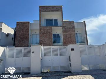 Apartamento · 151m² · 3 Quartos · 2 Vagas · Triplex Mobiliado com 3 Suítes e Spa a 450m da Praia do Mariscal