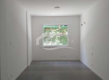 Apartamento · 64m² · 1 Quarto · Excelente quarto e sala totalmente reformado e com vista verde em Copacabana