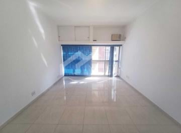 Comercial · 35m² · Sala Comercial no Coração de Copacabana Excelente Oportunidade