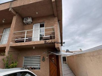 045ce73c180c51d1e42234b4627964a24c25dd31 · Sobrado com 3 dormitórios à venda, 106 m² por R$ 690.000 - Santo Antonio - São Roque/SP