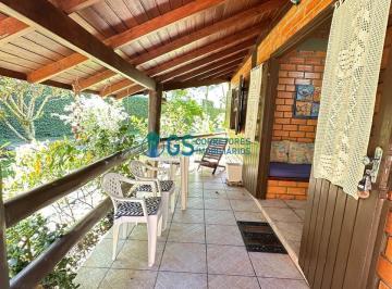 Casa · 2 Quartos · 1 Vaga · Casa em condomínio na Praia de Cima