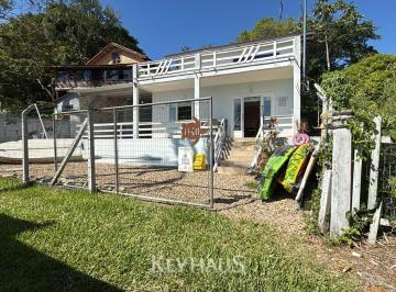 Casa · 110m² · 4 Quartos · 2 Vagas · Casa de praia | 04 dormitórios | Penha - SC