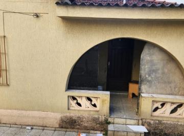 Casa · 120m² · 2 Quartos · 2 Vagas · Terreno com casa antiga a Venda no Centro de Osasco