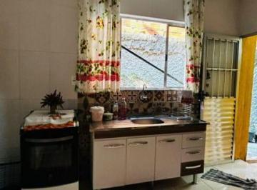 Casa · 50m² · 1 Quarto · Casa com 1 quarto para alugar por R$ 1.150/mês - Jardim Munhoz - Guarulhos/SP