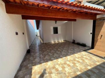 57960.jpg · Casa com 2 dormitórios próximo à praia no bairro Jussara