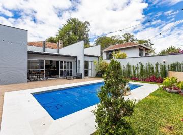 35d4a6bbe1d7c44a861be973d734b1c9c95a83c0 · Casa com 6 dormitórios à venda, 410 m² por R$ 3.500.000,00 - Santa Felicidade - Curitiba/PR