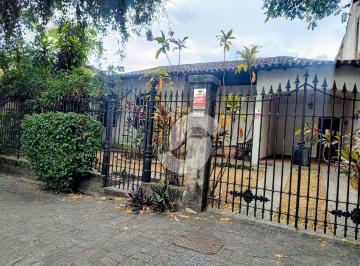 76c2fd736d7e1b0981291dff134a7b2a70471e73 · Casa com 5 dormitórios à venda, 242 m² por R$ 900.000,00 - São Francisco - Niterói/RJ
