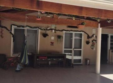 fb94a18c2a7281122a3aba9658f96dd3289ee841 · Casa com 4 dormitórios à venda, 246 m² por R$ 1.800.000 - Alto Taquaral - Campinas/SP