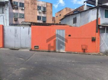 c085d85d0e337386955fe54456420b08e2dbafa0 · Duas casas separadas, no terreno de 96m², localizada em Vasco da Gama, Recife - Pernambuco.