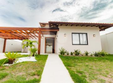 Casa · 156m² · 3 Quartos · 2 Vagas · Condomínio com 3 quartos à venda em Caravelas - RJ