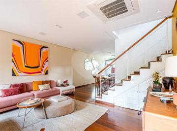 Casa · 195m² · 3 Quartos · 2 Vagas · Condomínio com 3 quartos à venda em Alto de pinheiros - SP