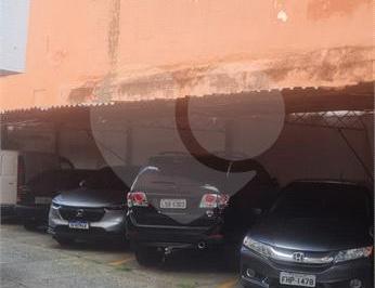 Comercial · 870m² · 20 Vagas · Galpão à venda em Liberdade - SP