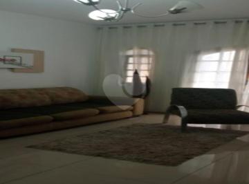 Casa · 220m² · 6 Quartos · 2 Vagas · Casa com 6 quartos à venda em Jardim aricanduva - SP