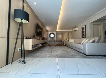 Apartamento · 209m² · 4 Quartos · Apartamento com 4 quartos à venda em Embaré - SP