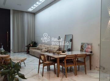 Casa · 360m² · 3 Quartos · 2 Vagas · Rua 8 | Condomínio Vista Bela - Casa Terrea - 3 Quartos suite - Piscina - Vicente Pires