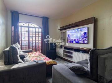 Casa · 440m² · 8 Quartos · 4 Vagas · QNM 7 | Lote 3 Casas  Frente e 2 Casas no Fundo  com 4 Vagas de Garagem - Ceilândia Sul
