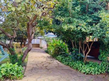 Casa de 5 quartos, Brasília · Casa com 2500 m² e 4 quartos à venda em Park Way, aceita permuta
