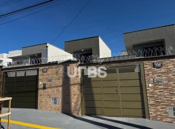 Casa de 2 quartos, Goiânia · CASA TERREA 78,20MT 2 QUARTOS SENDO 1 SUITE SETOR JARDIM PRESIENTE