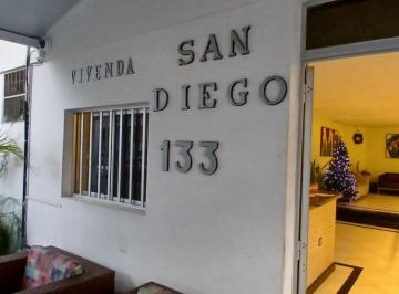 Apartamento de 2 quartos, Salvador · BARRA - Apto 2/4, R$ 2.800,00