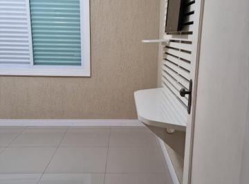 Casa de 2 quartos, Praia Grande · CASA TÉRREA DE ESQUINA A 3 MINUTOS DA FEIRINHA DE VL CAIÇARA E 5 MINUTOS DA PRAIA!!!