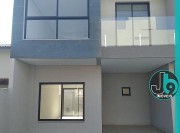 Foto 01 · Sobrado à Venda no Uberaba 145m² com 3 quartos, 1 suíte, sala e 1 vaga de garagem por R$ 649.000,00.