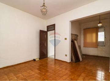 Casa · 159m² · 5 Quartos · Casa de dois andares na José Bonifácio