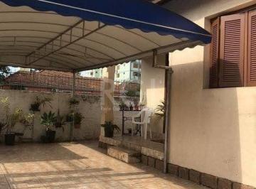 Casa · 120m² · 4 Quartos · 1 Vaga · Casa à venda - no Centro