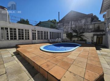 Casa · 280m² · 4 Quartos · 3 Vagas · SOBRADO COM 3 SUÍTES + DORMITÓRIOS NO TÉRRREO | PISCINA | E MUITO MAIS