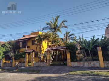 Casa · 694m² · 5 Quartos · 4 Vagas · Casa para Venda - 693.6m², 5 dormitórios, sendo 3 suites, 4 vagas - Hípica