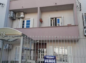 Apartamento · 63m² · 2 Quartos · Apartamento térreo de dois quartos no bairro Santana em Porto Alegre