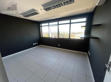 Comercial · 43m² · 1 Quarto · 1 Vaga · ala comercial desocupada à venda no coração do bairro Boa Vista, em Porto Alegre